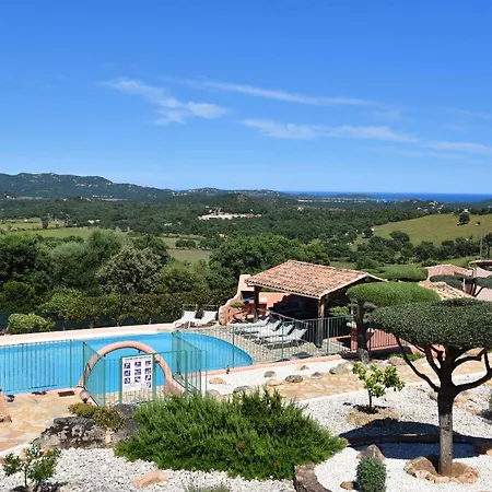 Domaine San Sebastiano 펜션