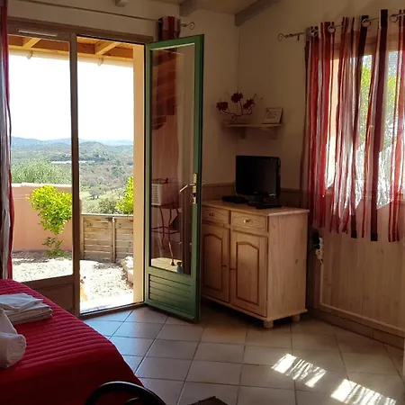 Domaine San Sebastiano Hébergement de vacances *