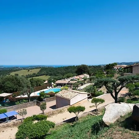 圣塞巴斯提诺地区酒店 度假居