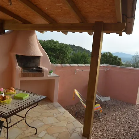 圣塞巴斯提诺地区酒店 度假居 *