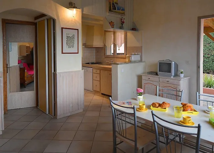 Domaine San Sebastiano בית נופש